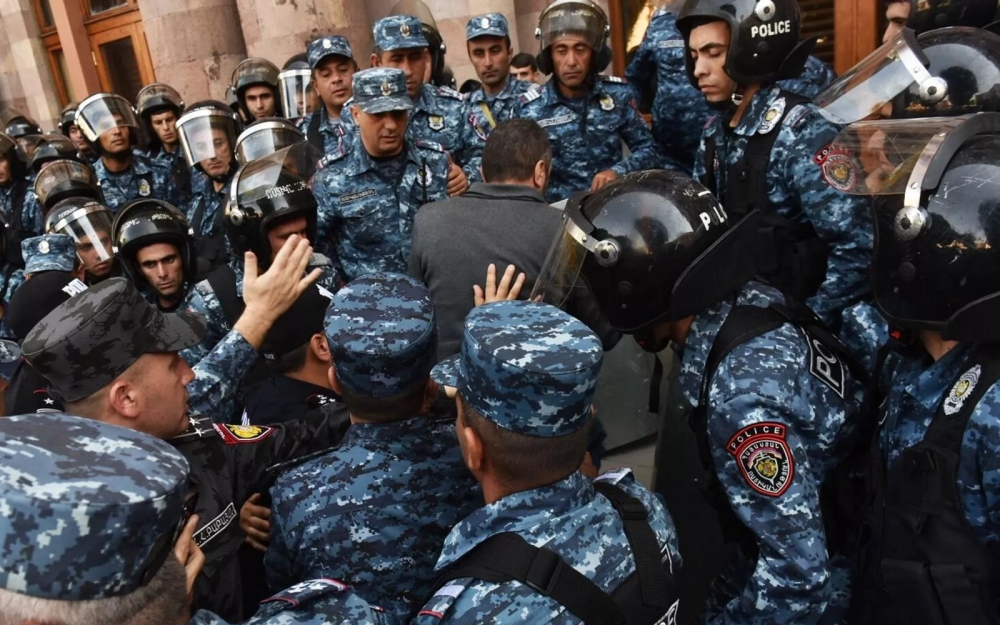 142 người bị bắt giữ trong cuộc biểu tình ở thủ đô Armenia